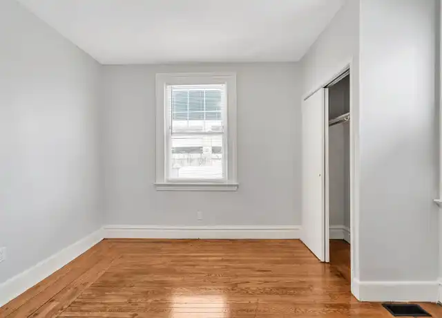 Property at 608 George St Unit 608-6, New Haven, CT, 06511, 2 beds, 1 bath, [object Object]