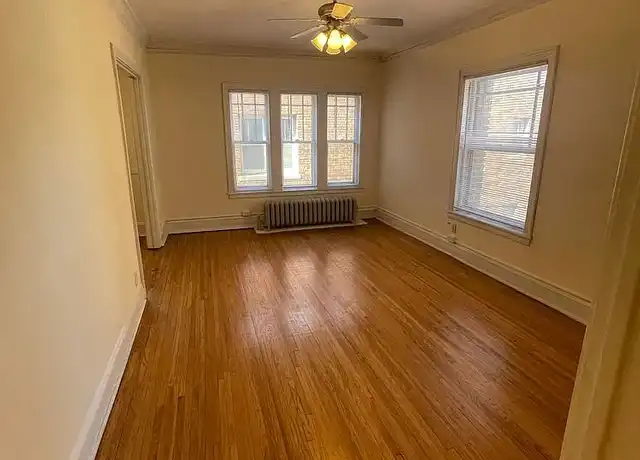 Property at Kewanis Court Apartments - 600 W Franklin Ave, Minneapolis, MN, 55405, 1 bed, 1 bath, [object Object]