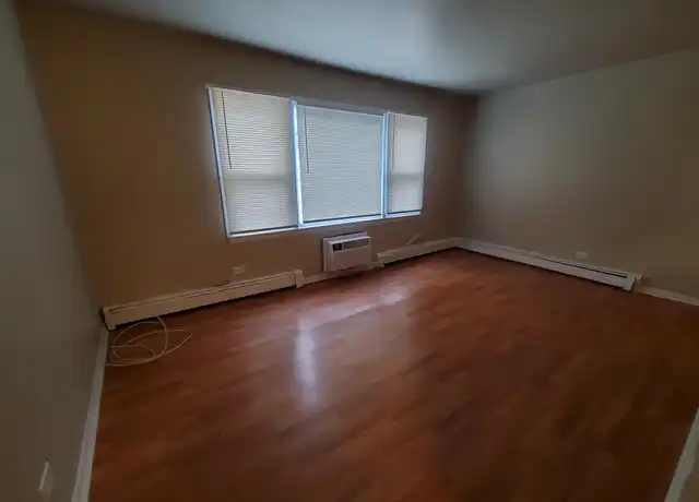 Property at 9241 S Stony Island Ave, Chicago, IL, 60617, 0 beds, 1 bath, [object Object]