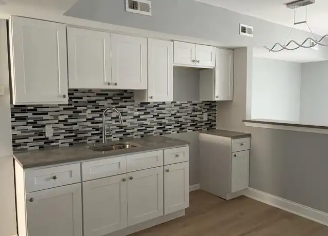 Property at 1535 S 10th St Unit 2, Philadelphia, PA, 19147, 2 beds, 1 bath, [object Object]