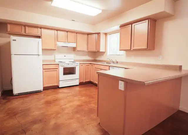 Property at 2589 E Cactus Rd Unit V, Moab, UT, 84532, 3 beds, 2.5 baths, [object Object]