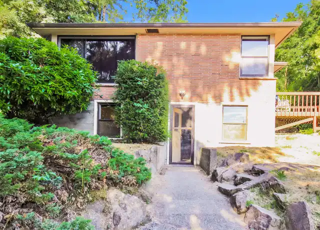 Property at 1434 S 116th St Unit B, Burien, WA, 98168, 1 bed, 1 bath, [object Object]