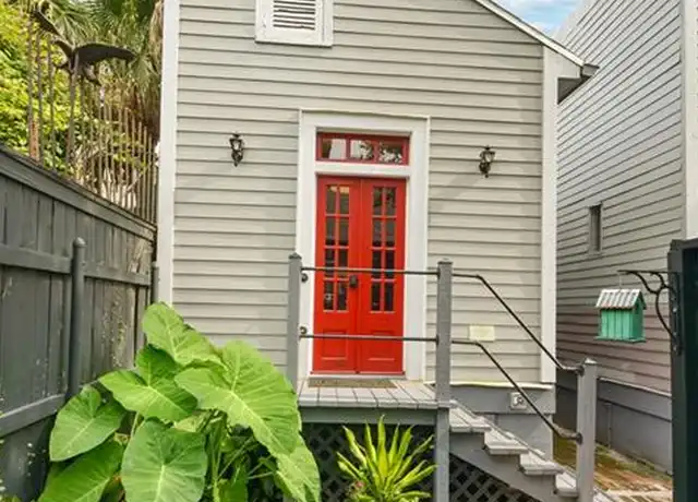 Property at 2020 Dauphine St, New Orleans, LA, 70116, 1 bed, 1 bath, [object Object]