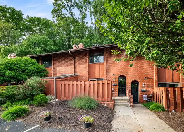 Property at 404 Worthington Dr Unit 404, Exton, PA, 19341, 3 beds, 2.5 baths, [object Object]