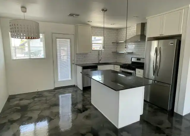 Property at 3416 N 37th St #1, Phoenix, AZ, 85018, 2 beds, 2 baths, [object Object]