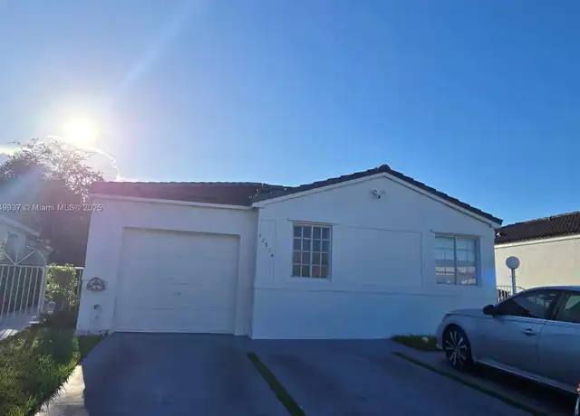 Property at 17314 SW 142nd Pl, Miami, FL, 33177, 3 beds, 2 baths, [object Object]