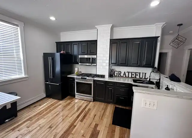 Property at 82 Winnisimmet St Unit 2, Chelsea, MA, 02150, 1 bed, 1 bath, [object Object]