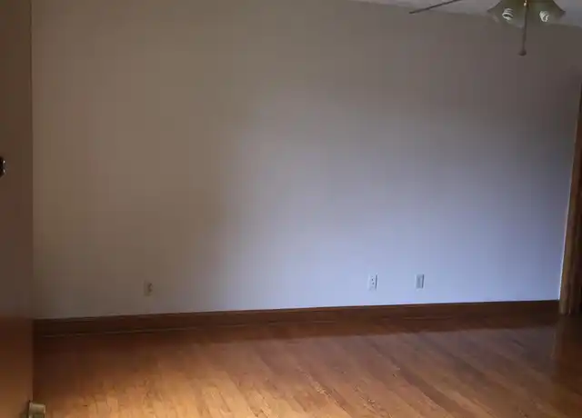 Property at 600 Madison Ave Unit 3, Huntington, WV, 25704, 2 beds, 1 bath, [object Object]