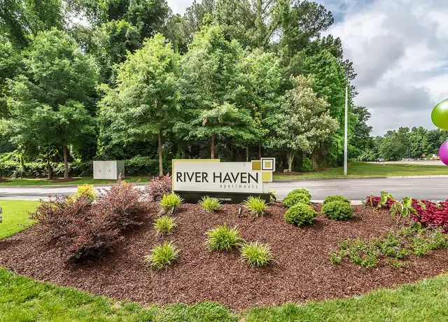 Photo of 9310 River Haven Pl, Raleigh, NC 27616