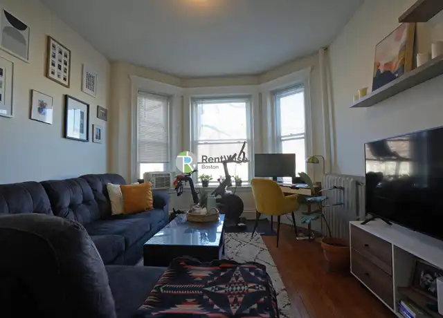 Property at 1298 Commonwealth Ave Unit 7, Allston, MA, 02134, 1 bed, 1 bath, [object Object]
