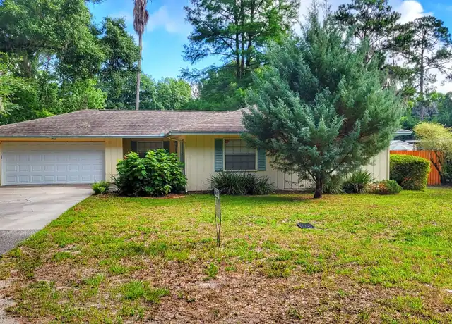 Property at 1726 SW 42nd Ave, Gainesville, FL, 32608, 3 beds, 2 baths, [object Object]