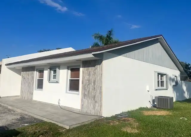 Property at 5229 SW 140th Pl, Miami, FL, 33175, 3 beds, 2 baths, [object Object]