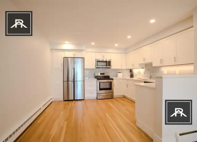Property at 50 Green St, Brookline, MA, 02446, 1 bed, 1 bath, [object Object]