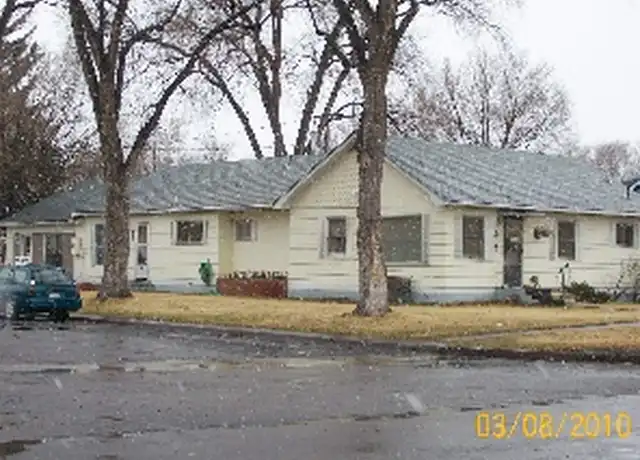 Property at 936 S 1st St Unit 2, Montrose, CO, 81401, 1 bed, 1 bath, [object Object]