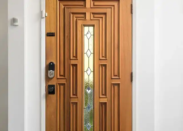 Property at 521 E Anapamu St Apt B3, Santa Barbara, CA, 93103, 1 bed, 1 bath, [object Object]