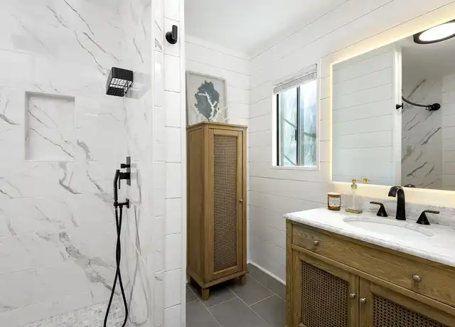 Property at 521 E Anapamu St Apt B3, Santa Barbara, CA, 93103, 1 bed, 1 bath, [object Object]