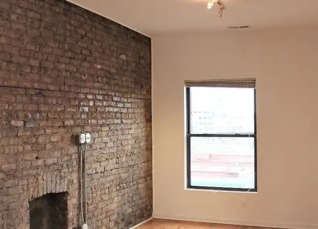 Property at 1210 W Foster Ave Unit 3B, Chicago, IL, 60640, 2 beds, 1 bath, [object Object]