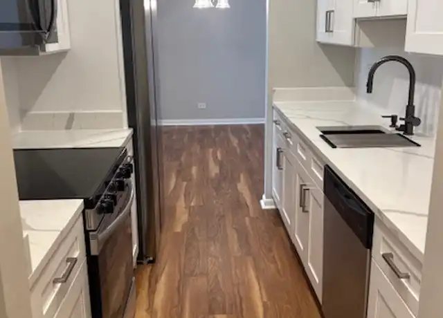 Property at 2500 Windsor Mall Unit 1K, Park Ridge, IL, 60068, 2 beds, 2 baths, [object Object]