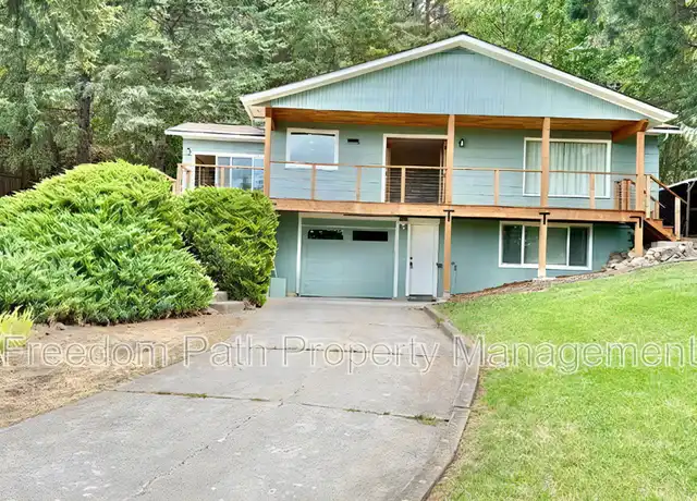 Property at 5833 E Yellowstone Trl, Coeur D Alene, ID, 83814, 3 beds, 2 baths, [object Object]