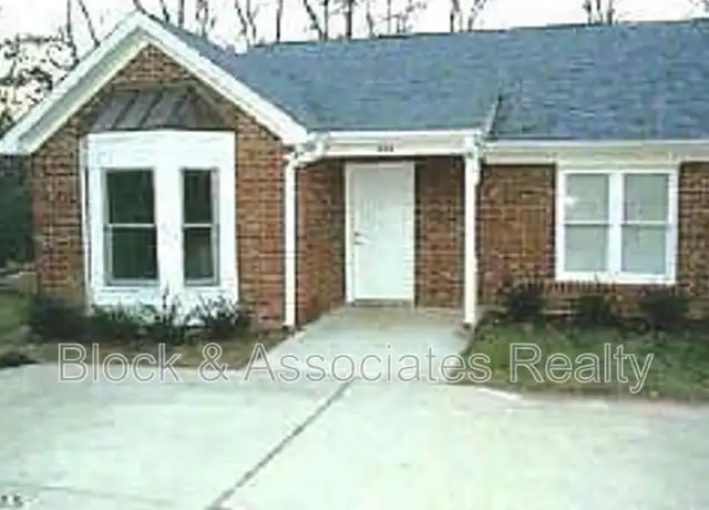 Property at 404 Creekway Dr, Fuquay-Varina, NC, 27526, 2 beds, 2 baths, [object Object]