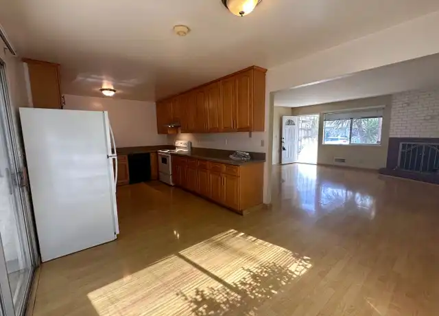 Property at 325 Greendale Way Unit 1, San Jose, CA, 95129, 3 beds, 2 baths, [object Object]