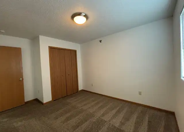 Property at 1316 18th St W Unit 26, Williston, ND, 58801, 3 beds, 2 baths, [object Object]