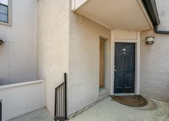 Property at 3901 Travis St #207, Dallas, TX, 75204, 1 bed, 1 bath, [object Object]