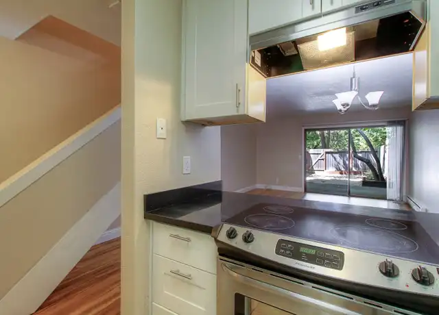 Property at Brush Creek Townhomes - 6263 Montecito Blvd, Santa Rosa, CA, 95409, 2 beds, 1 bath, [object Object]