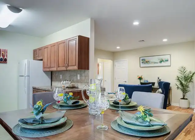 Property at Wingate Apartments, LLC - 315 Wert Ave, Trenton, NJ, 08610, 1 bed, 1 bath, [object Object]