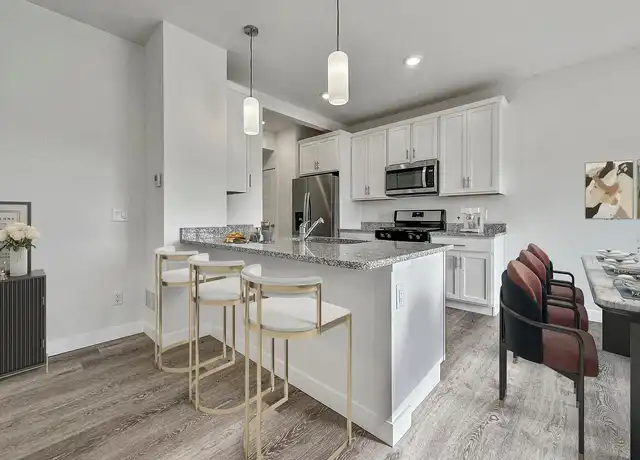 Property at Birchwood Grove - 5101 Lakeview Pkwy, Davenport, IA, 52807, 3-4 beds, 2.5-3.5 baths, [object Object]