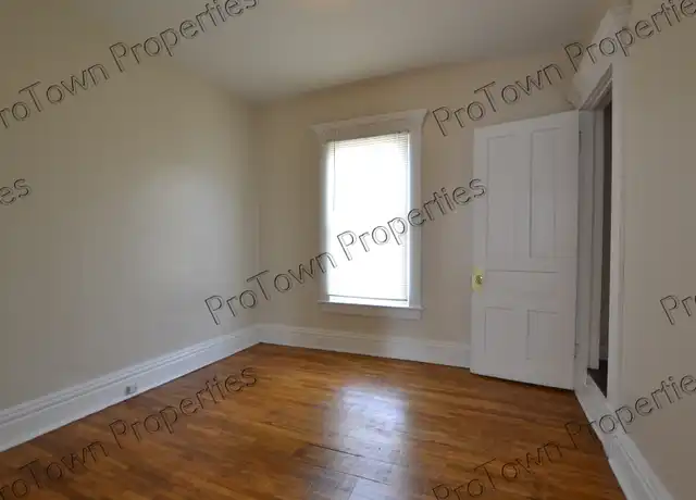 Property at 5 S Broadway St, Joliet, IL, 60436, 3 beds, 1 bath, [object Object]