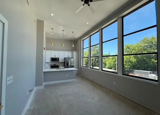Property at 332 34th St Unit B3, Newport News, VA, 23607, 1 bed, 1 bath, [object Object]