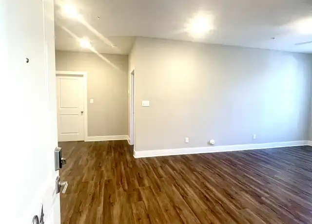 Property at 456 English Commons Dr, Lynchburg, VA, 24501, 1 bed, 1 bath, [object Object]