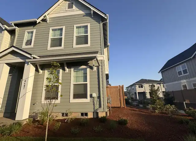 Property at 8407 SE Shale Ln, Hillsboro, OR, 97123, 3 beds, 2.5 baths, [object Object]