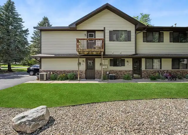 Property at 13525 Zenith Ln Unit TH, Eden Prairie, MN, 55346, 2 beds, 1 bath, [object Object]