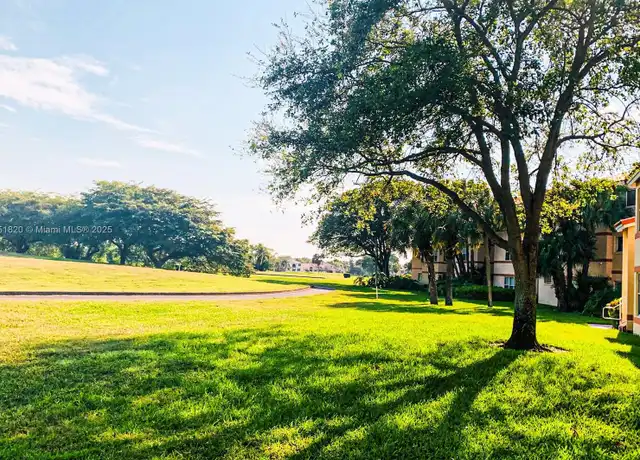 Property at 3360 Pinewalk Dr N #1315, Margate, FL, 33063, 1 bed, 1 bath, [object Object]