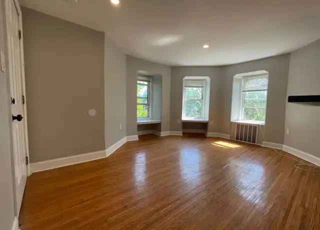 Property at 1033 Collings Ave Unit 3, Oaklyn, NJ, 08107, 1 bed, 1 bath, [object Object]