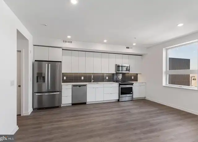Property at 1229 N Front St Unit 2B, Philadelphia, PA, 19122, 2 beds, 1 bath, [object Object]