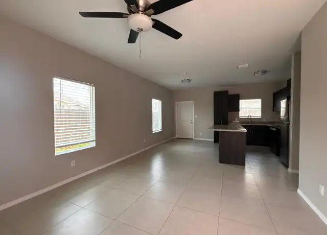 Property at 1405 Alta Vista Dr Unit 4, Progreso Lakes, TX, 78596, 3 beds, 2 baths, [object Object]