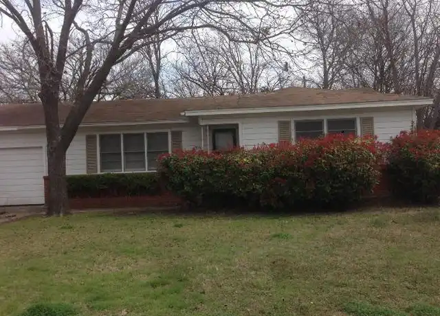 Property at 1207 N 66th St, Waco, TX, 76710, 3 beds, 1 bath, [object Object]