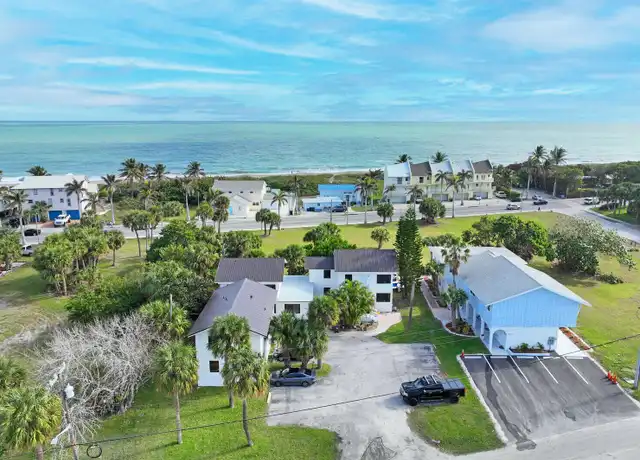 Property at 652 Hernando St Unit C, Fort Pierce, FL, 34949, 1 bed, 1 bath, [object Object]