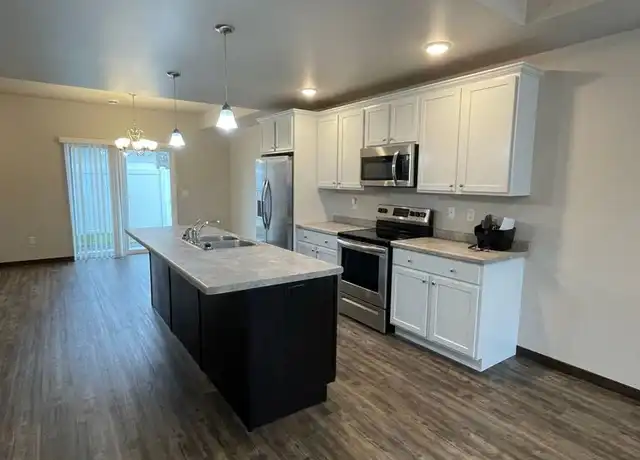 Property at 1041 S 12th Avenue Ct Unit 1041, Wausau, WI, 54401, 3 beds, 2.5 baths, [object Object]