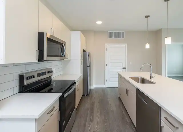 Property at West Commons - 125 McKinley St, Angola, IN, 46703, 1 bed, 1 bath, [object Object]