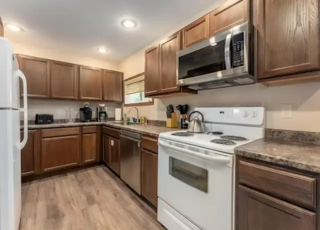 Property at 5491 176th St, Chippewa Falls, WI, 54729, 2 beds, 1 bath, [object Object]