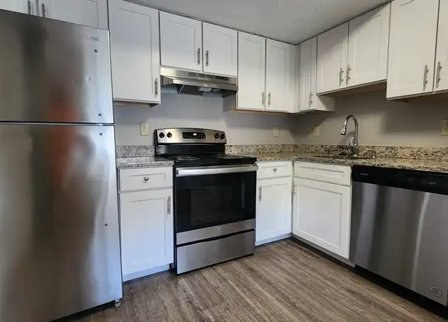 Property at 10 Westwind Rd Unit 10, Boston, MA, 02125, 2 beds, 1 bath, [object Object]