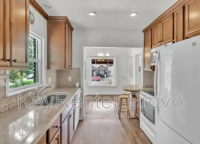 Property at 362 N 800 E, Provo, UT, 84606, 4 beds, 3 baths, [object Object]