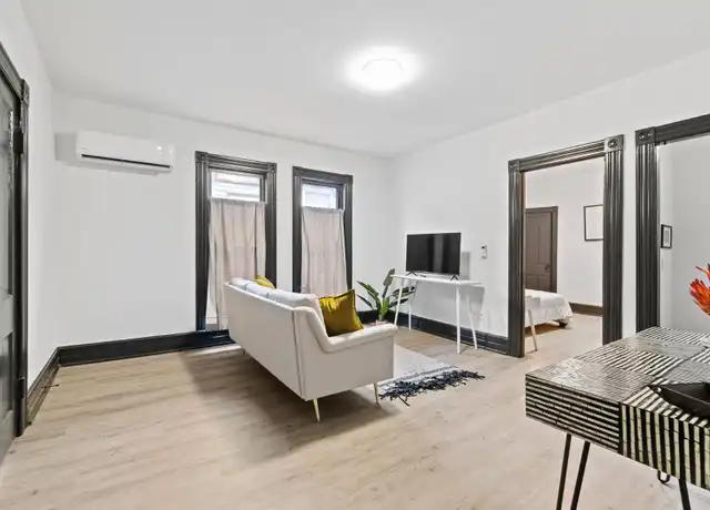 Property at 1232 W Washington Blvd Unit 5, Fort Wayne, IN, 46802, 1 bed, 1 bath, [object Object]