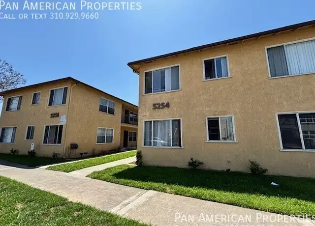 Property at 5256 E The Toledo Unit 06, Long Beach, CA, 90803, 1 bed, 1 bath, [object Object]