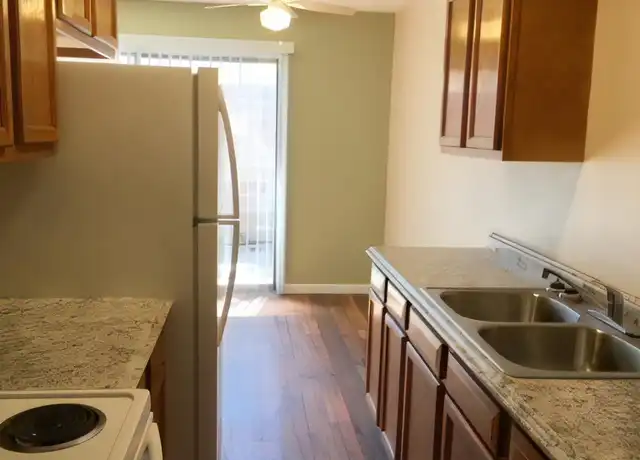 Property at 1229 Palomas Dr SE Unit 1229 Palomas 3, Albuquerque, NM, 87108, 1 bed, 1 bath, [object Object]
