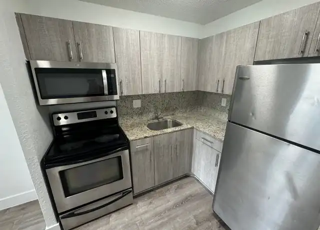 Property at 2910 Pierce St Unit F105, Hollywood, FL, 33020, 1 bed, 1 bath, [object Object]